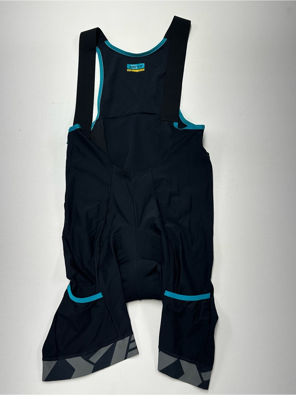 Yeti Cycling Bib Shorts Mens Medium Black Enduro Bike Sleeveless Active Train